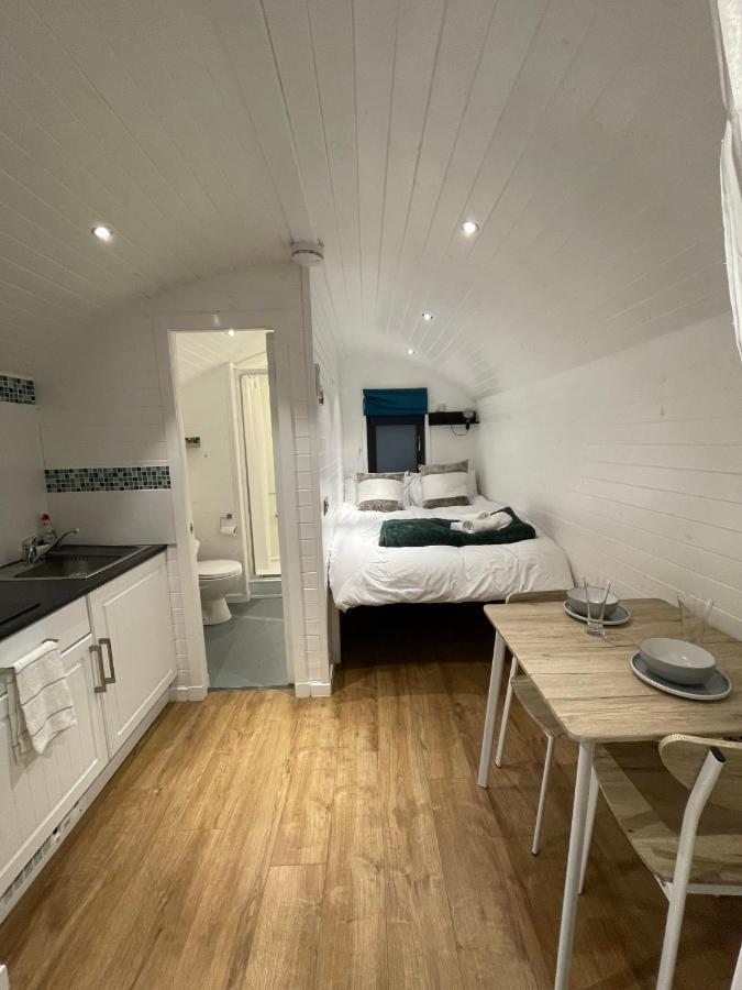Hideaway Pod Near Loch Ness For A Tranquil Retreat Leilighet Lewiston Eksteriør bilde