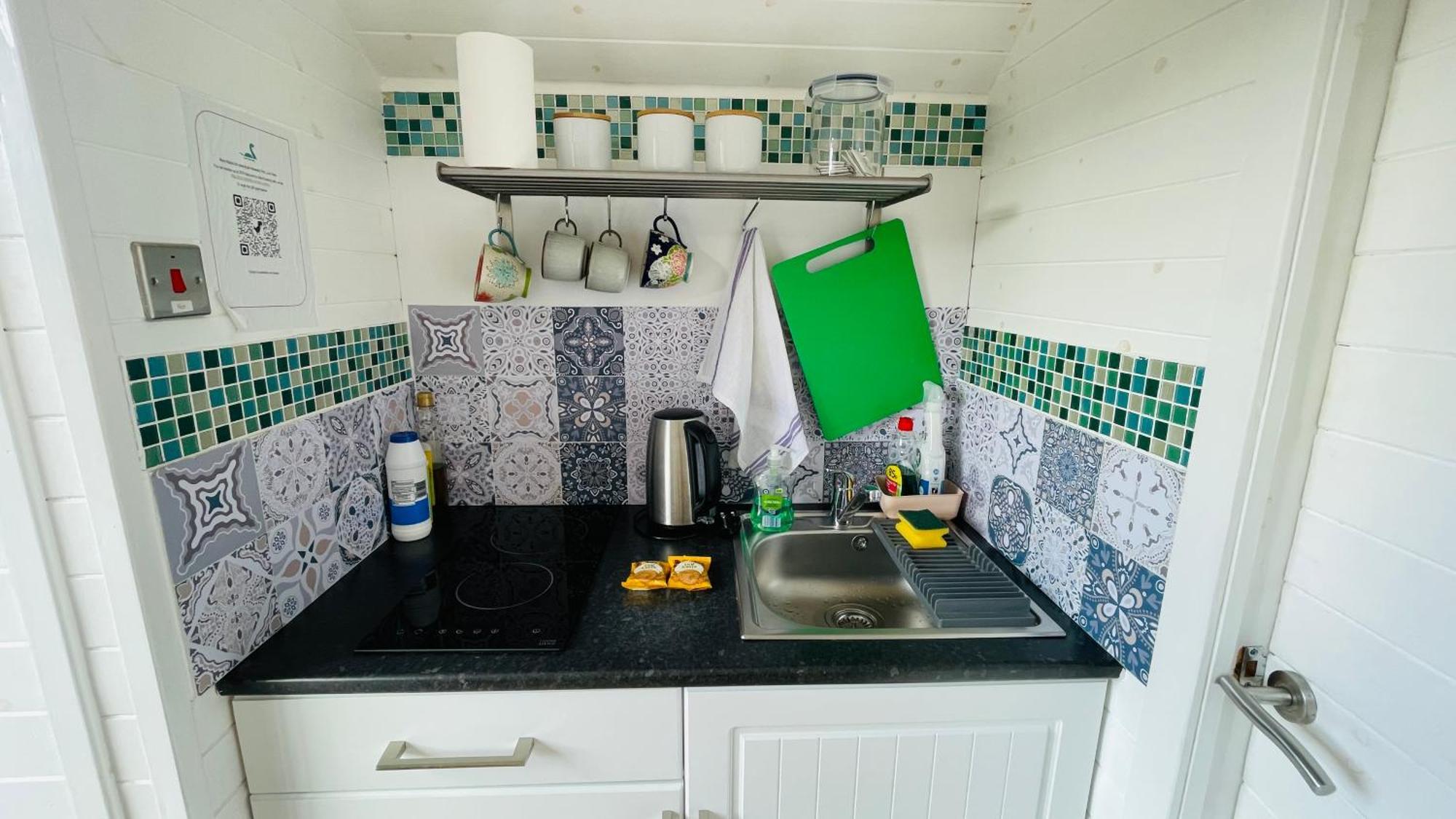 Hideaway Pod Near Loch Ness For A Tranquil Retreat Leilighet Lewiston Eksteriør bilde